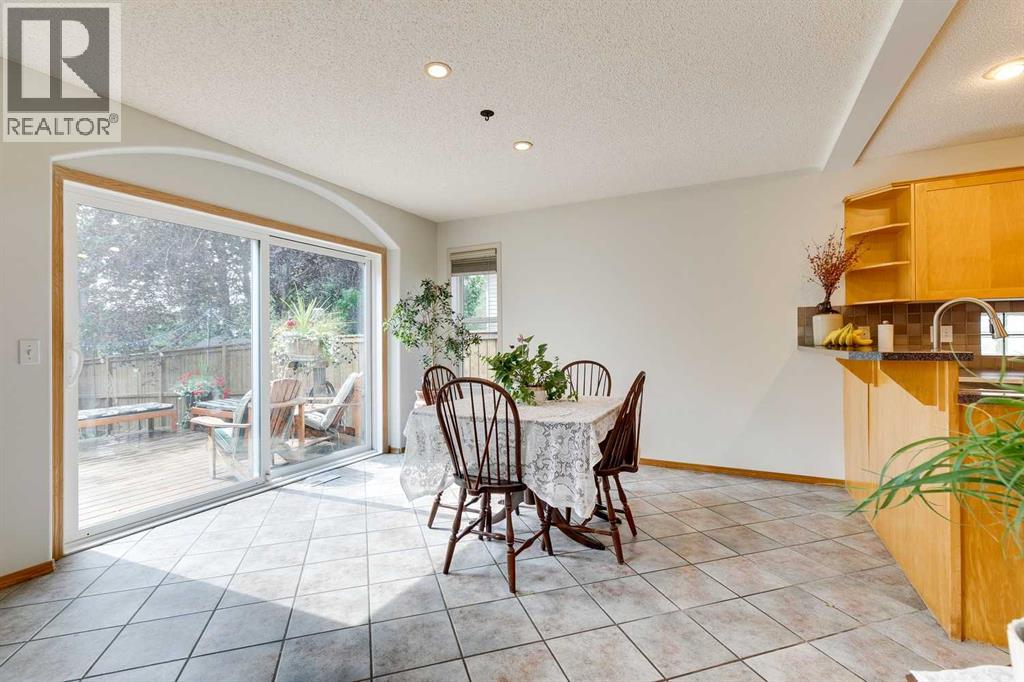 187 Valley Brook Circle Nw, Calgary, Alberta  T3B 5S1 - Photo 13 - A2255229