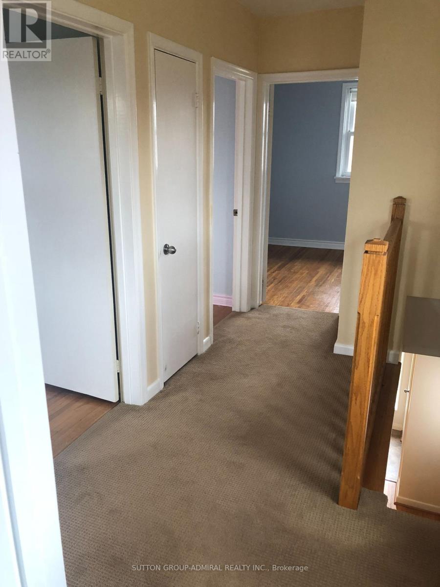 256 Mcconvey Drive, Richmond Hill, Ontario L4C 3K2 - Photo 12 - N12549848