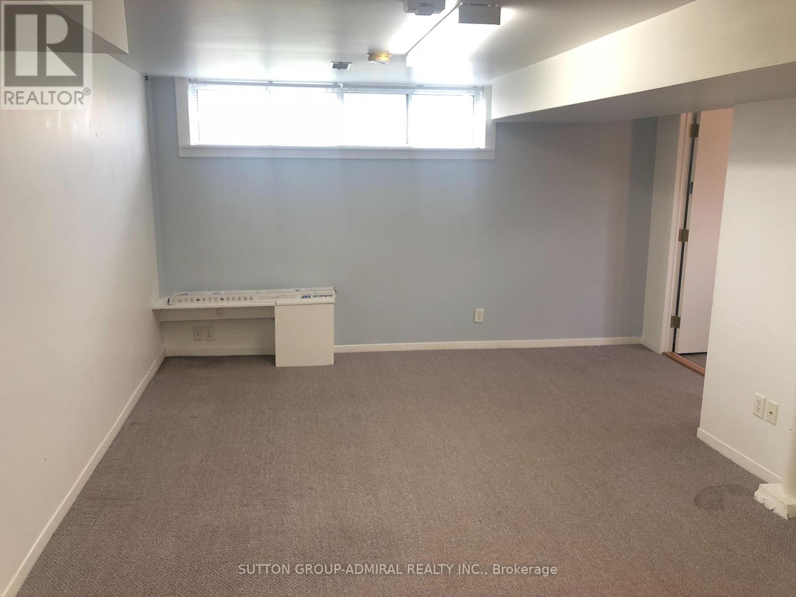 256 Mcconvey Drive, Richmond Hill, Ontario L4C 3K2 - Photo 20 - N12549848