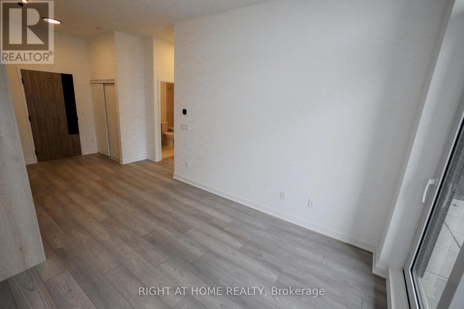 209 - 1007 The Queensway, Toronto, Ontario M8Z 0C6 - Photo 17 - W12549844