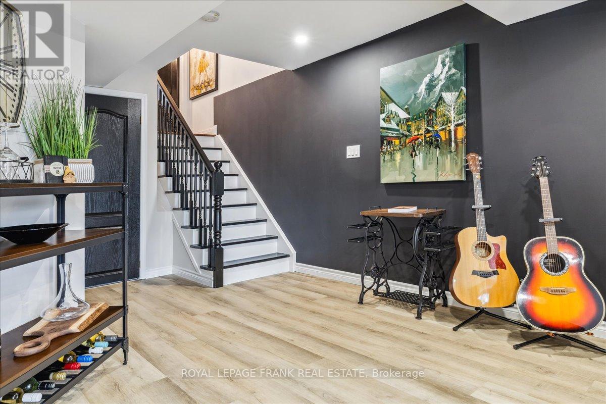 17 - 2401 Fifth Line W, Mississauga, Ontario L5K 1V9 - Photo 26 - W12549854