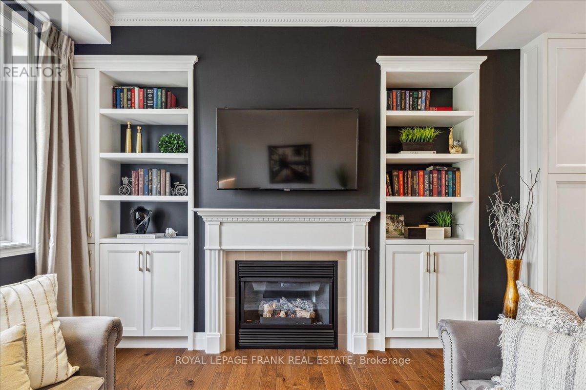 17 - 2401 Fifth Line W, Mississauga, Ontario L5K 1V9 - Photo 9 - W12549854