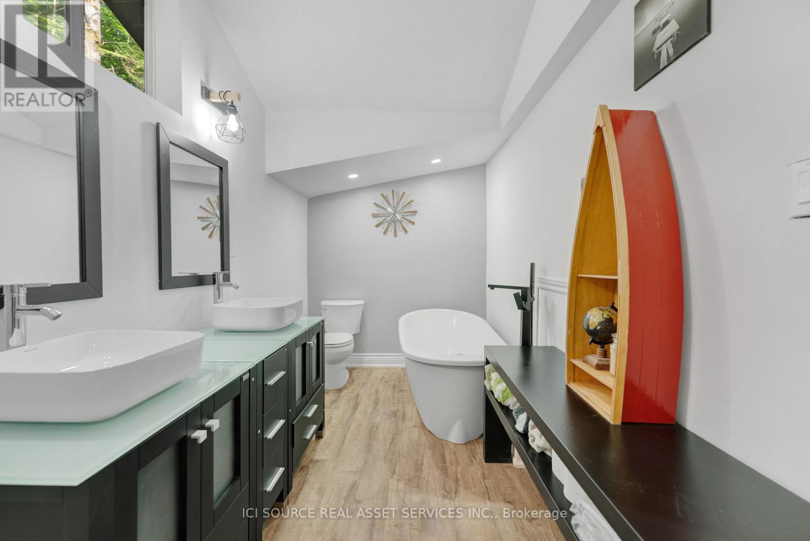 3526 Monck Road, Kawartha Lakes, Ontario K0M 2L0 - Photo 23 - X12549850