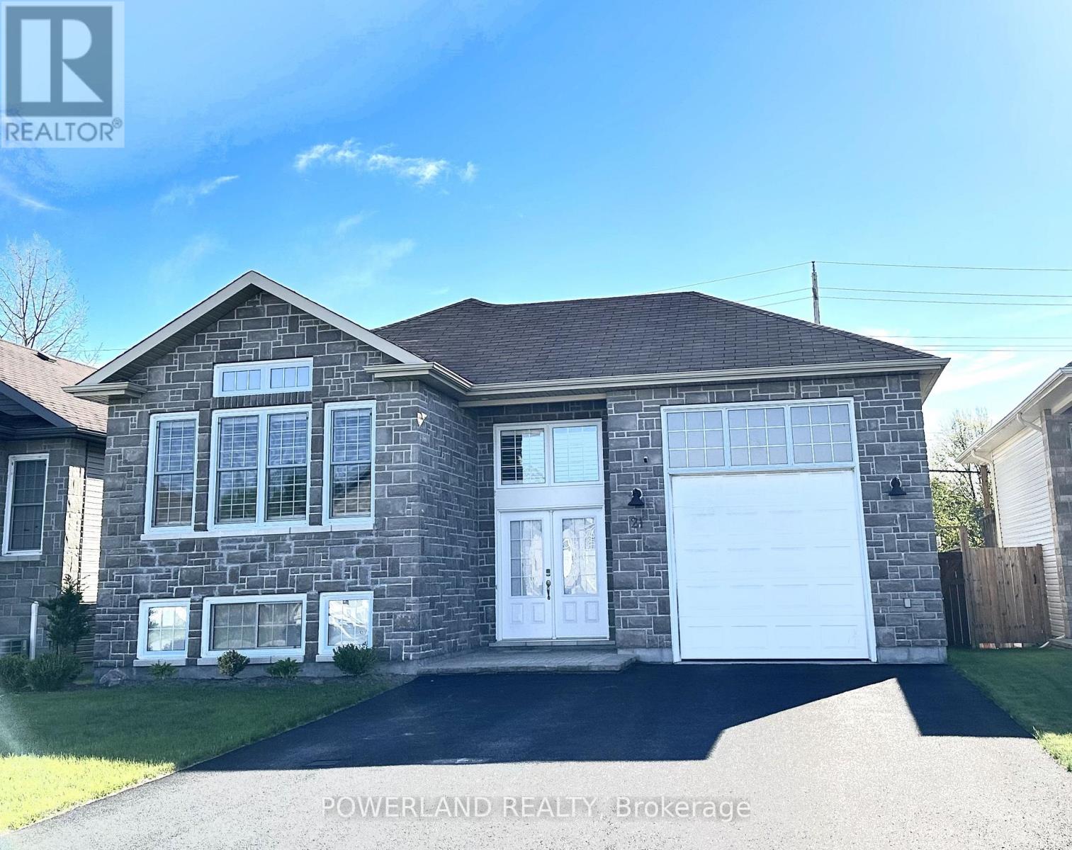 21 BROOKLAND DRIVE, North Bay, Ontario