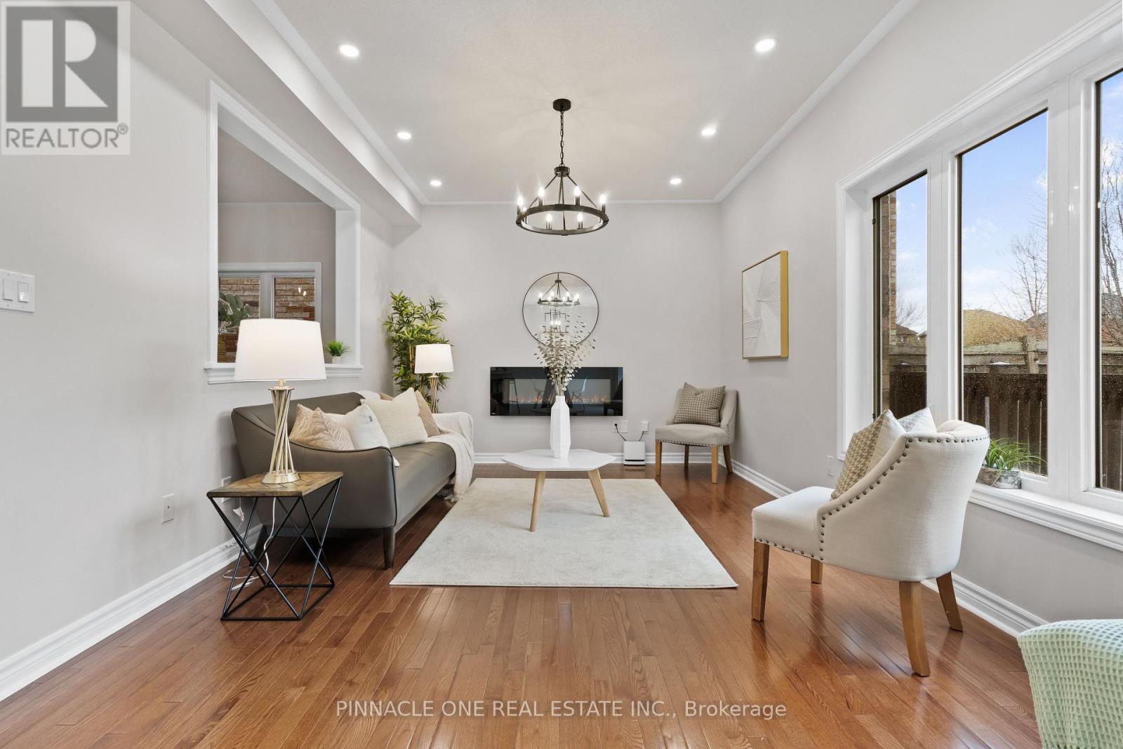 93 Florence Drive, Whitby, Ontario L1R 0K4 - Photo 24 - E12549714