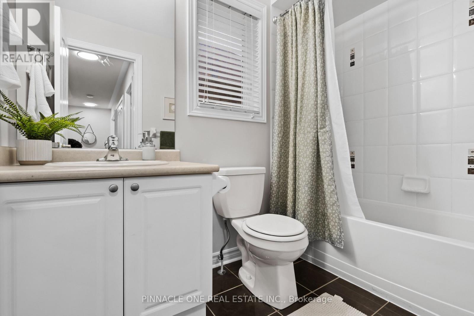 93 Florence Drive, Whitby, Ontario L1R 0K4 - Photo 41 - E12549714