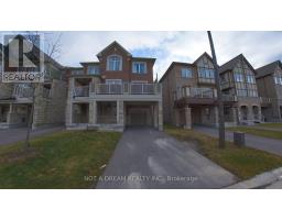 11 BLUEGILL CRESCENT, Whitby, Ontario