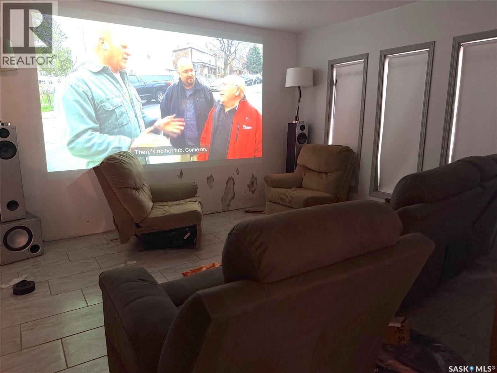 1826 1st Avenue N, Saskatoon, Saskatchewan  S7K 1Z8 - Photo 4 - SK024076