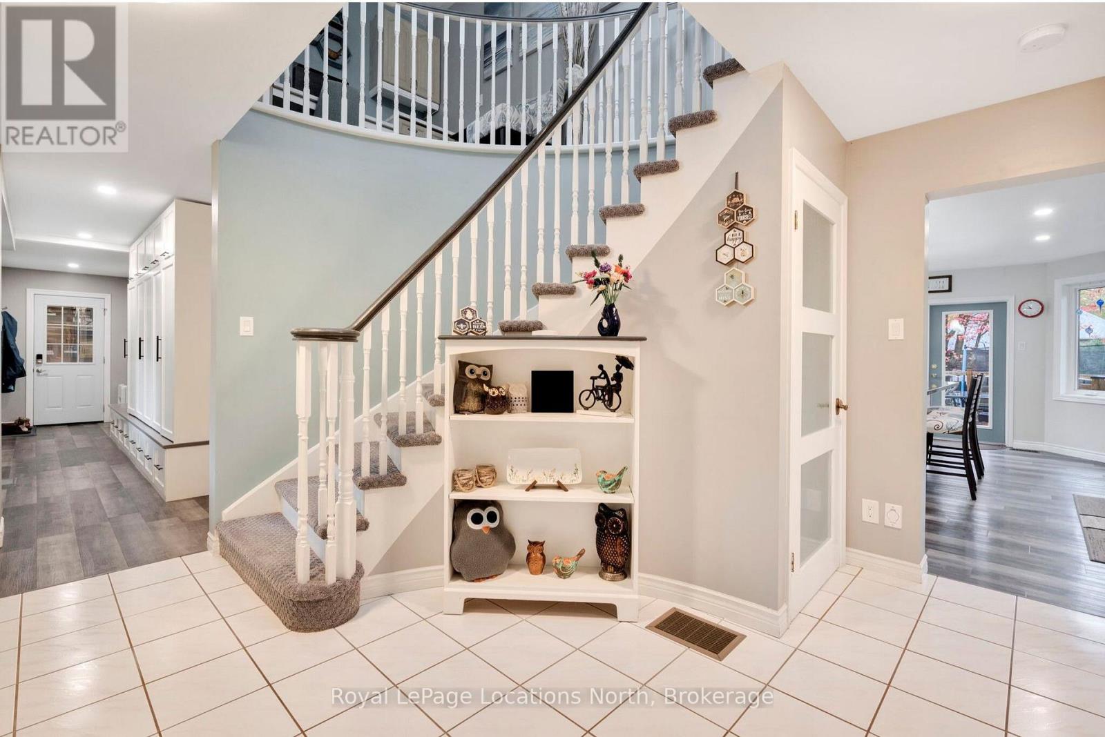 266 45th Street S, Wasaga Beach, Ontario L9Z 1R3 - Photo 16 - S12485492