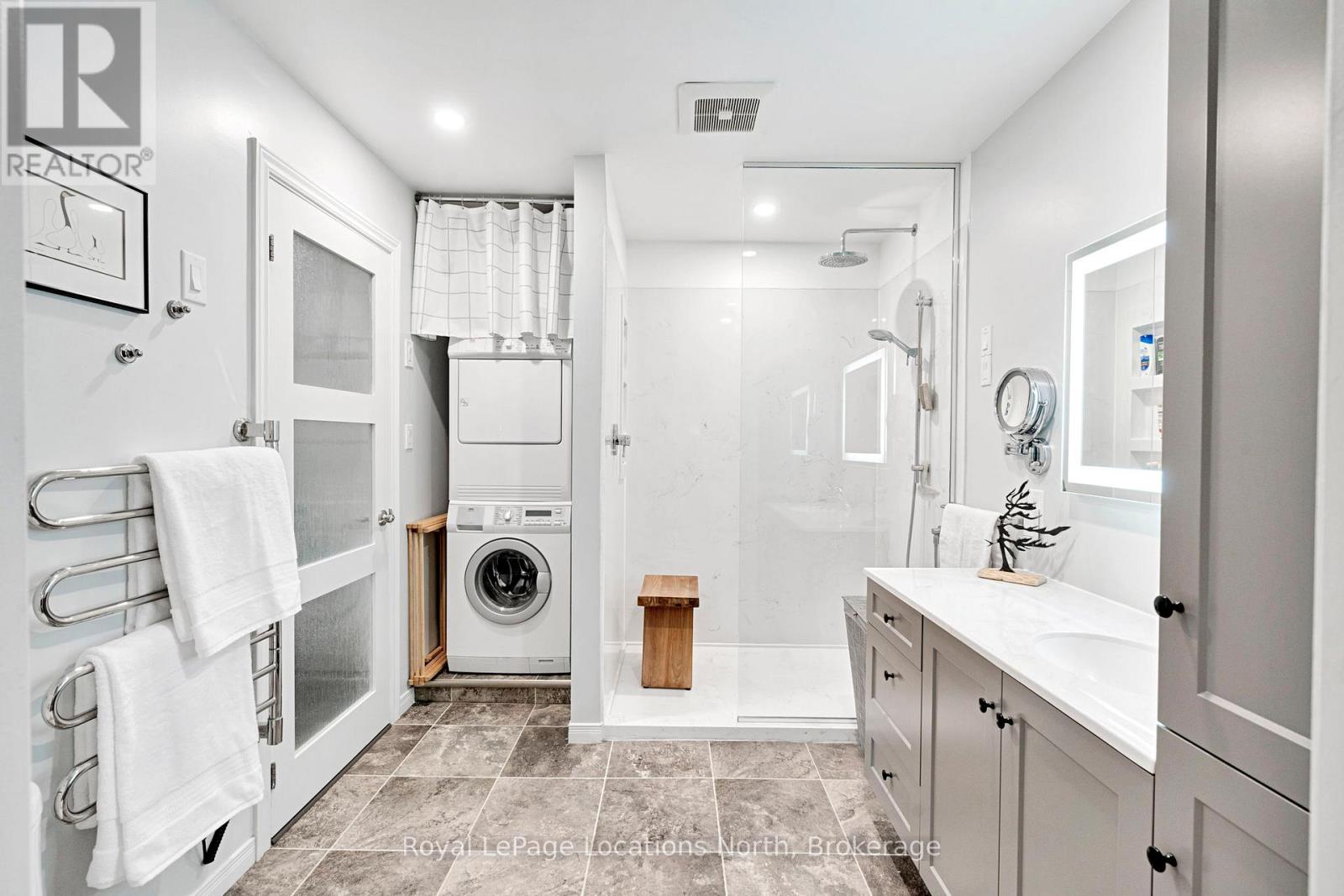 266 45th Street S, Wasaga Beach, Ontario L9Z 1R3 - Photo 29 - S12485492