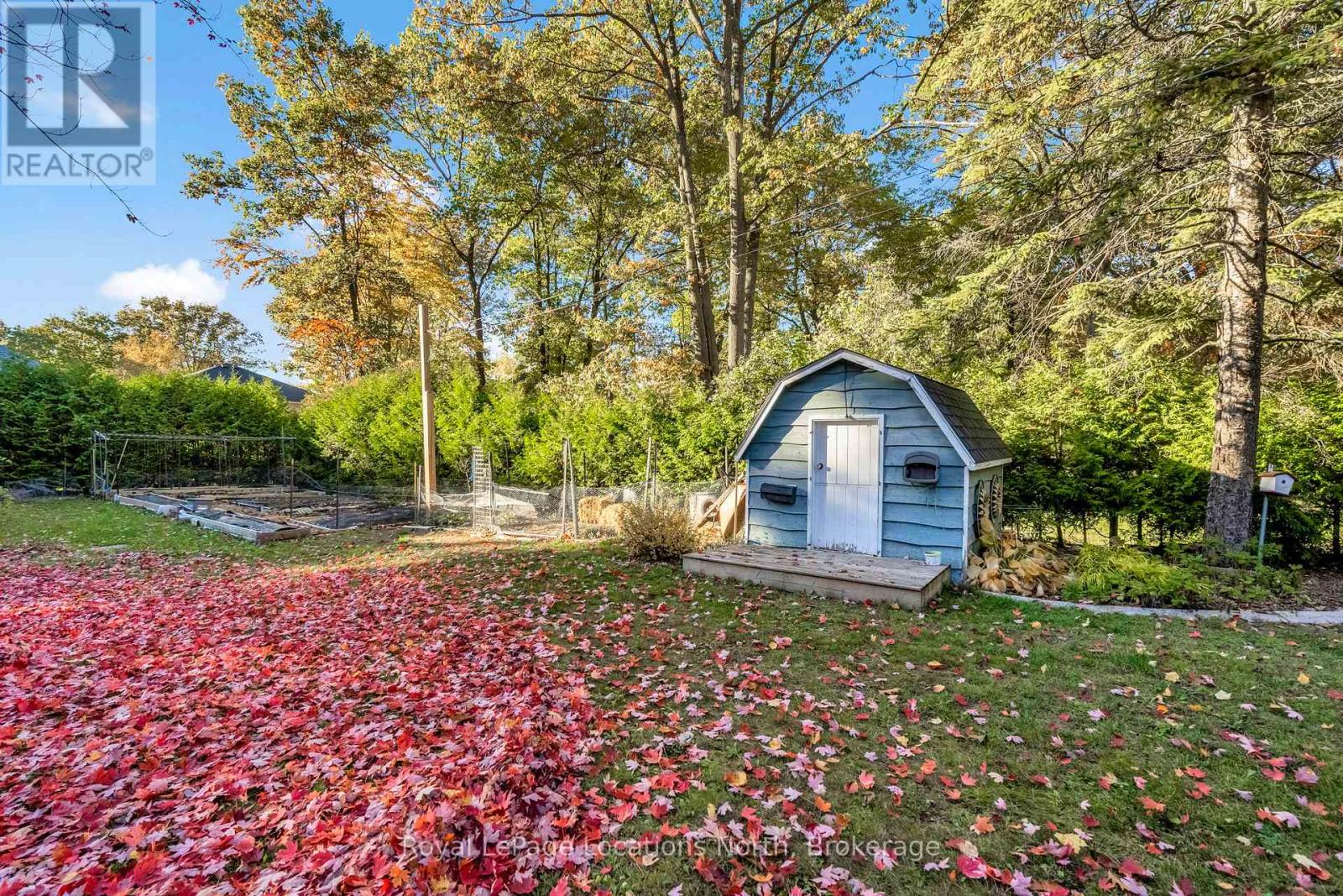 266 45th Street S, Wasaga Beach, Ontario L9Z 1R3 - Photo 49 - S12485492