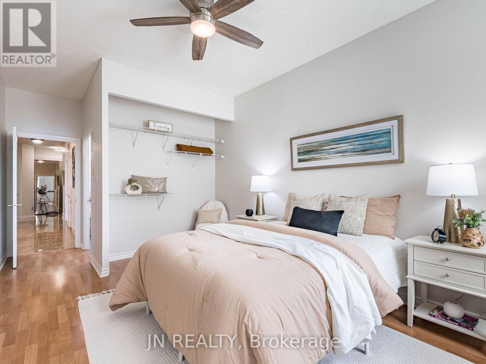 109 - 10 Dayspring Circle, Brampton, Ontario L6P 1B9 - Photo 21 - W12549858