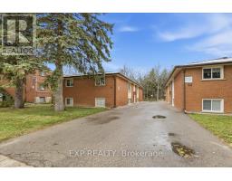 72 BARBARA CRESCENT, Kitchener, Ontario