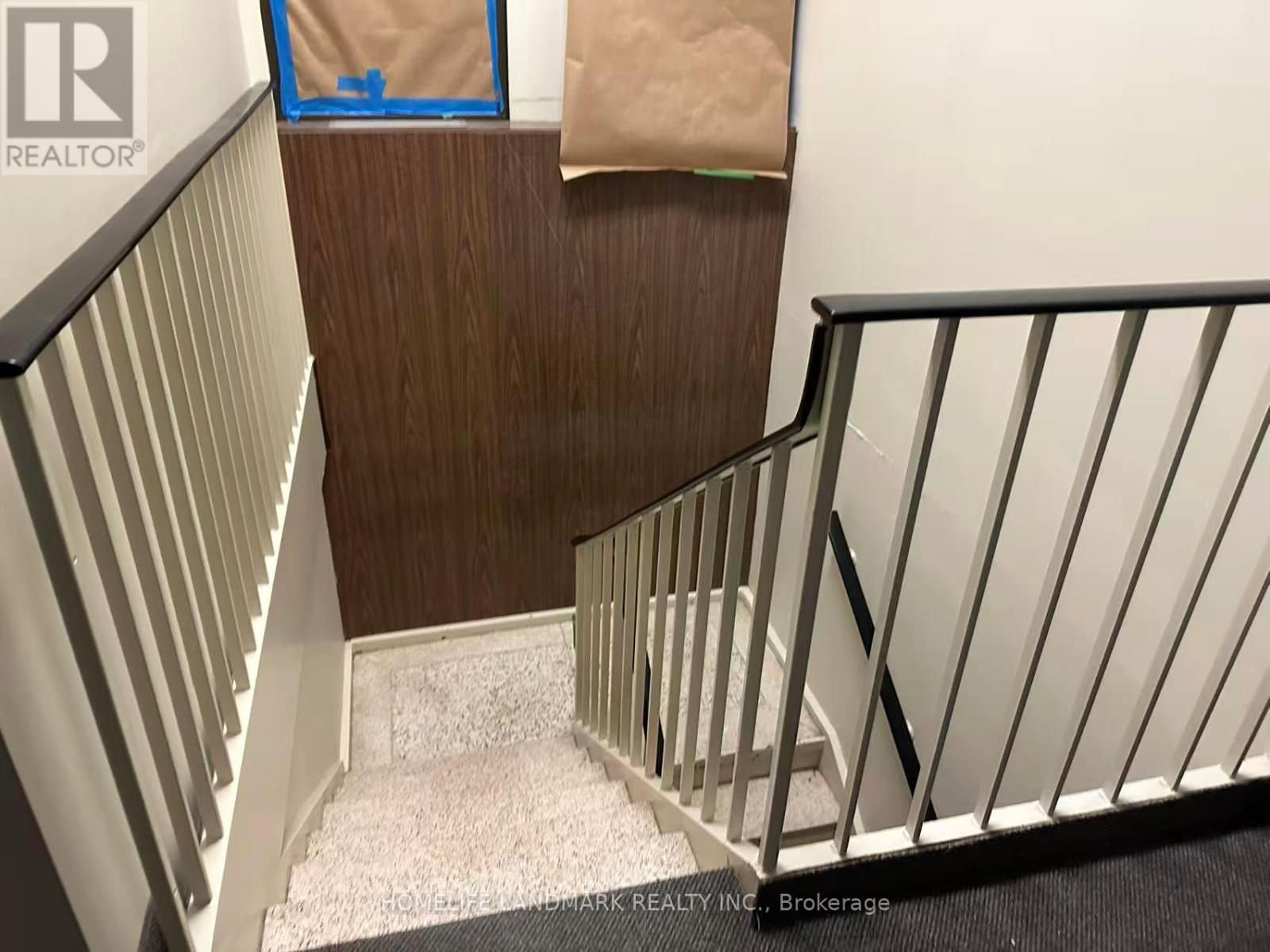 61 Jarvis Street, Fort Erie, Ontario L2A 2S3 - Photo 13 - X12549866