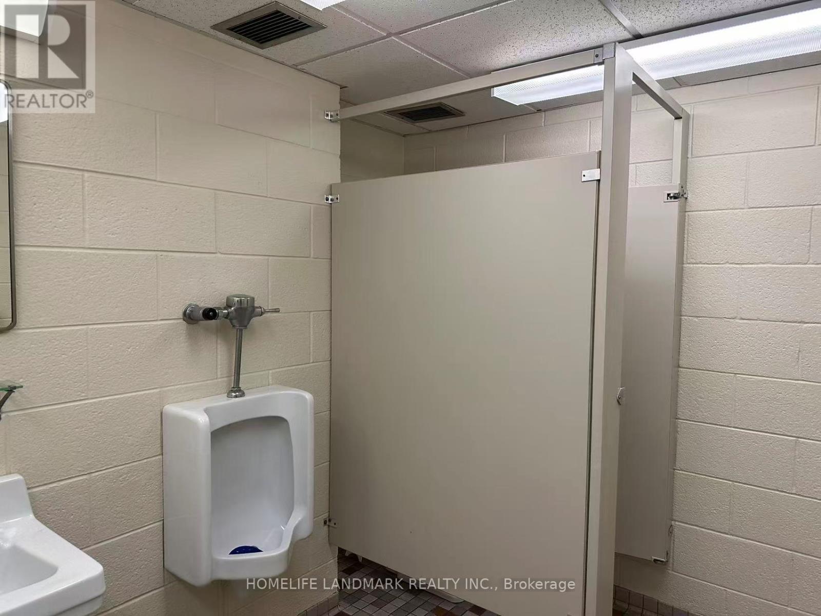 61 Jarvis Street, Fort Erie, Ontario L2A 2S3 - Photo 15 - X12549866