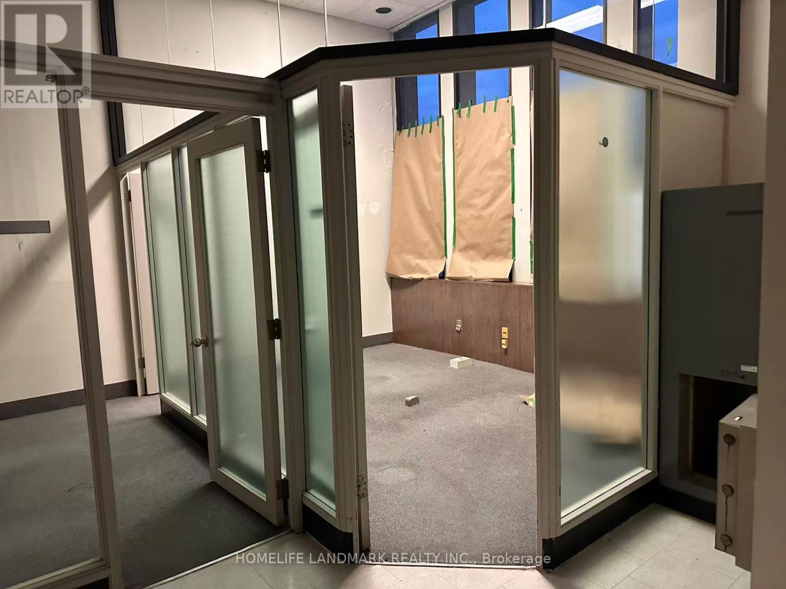 61 Jarvis Street, Fort Erie, Ontario L2A 2S3 - Photo 7 - X12549866