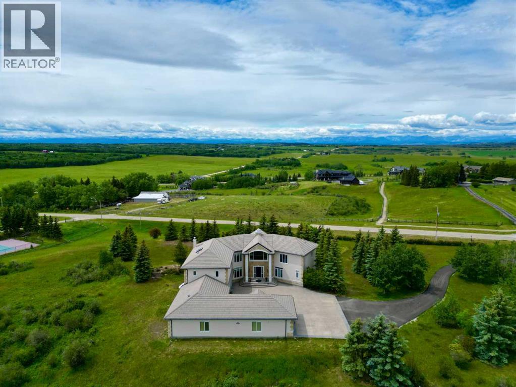 262060 Range Road 33, Rural Rocky View County, Alberta  T4C 0G6 - Photo 2 - A2237628