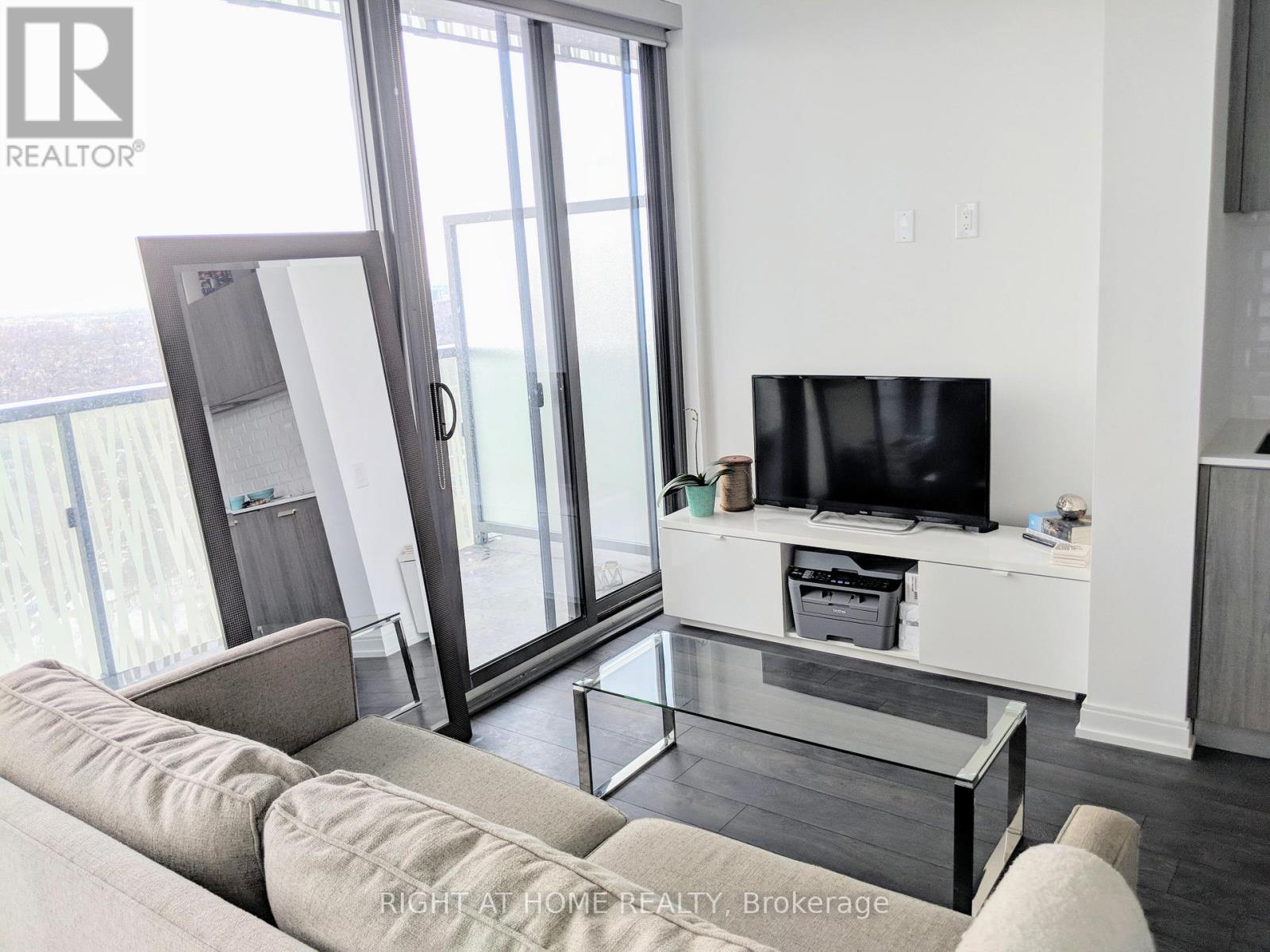 4310 - 50 Charles Street E, Toronto, Ontario M4Y 0C3 - Photo 4 - C12549902