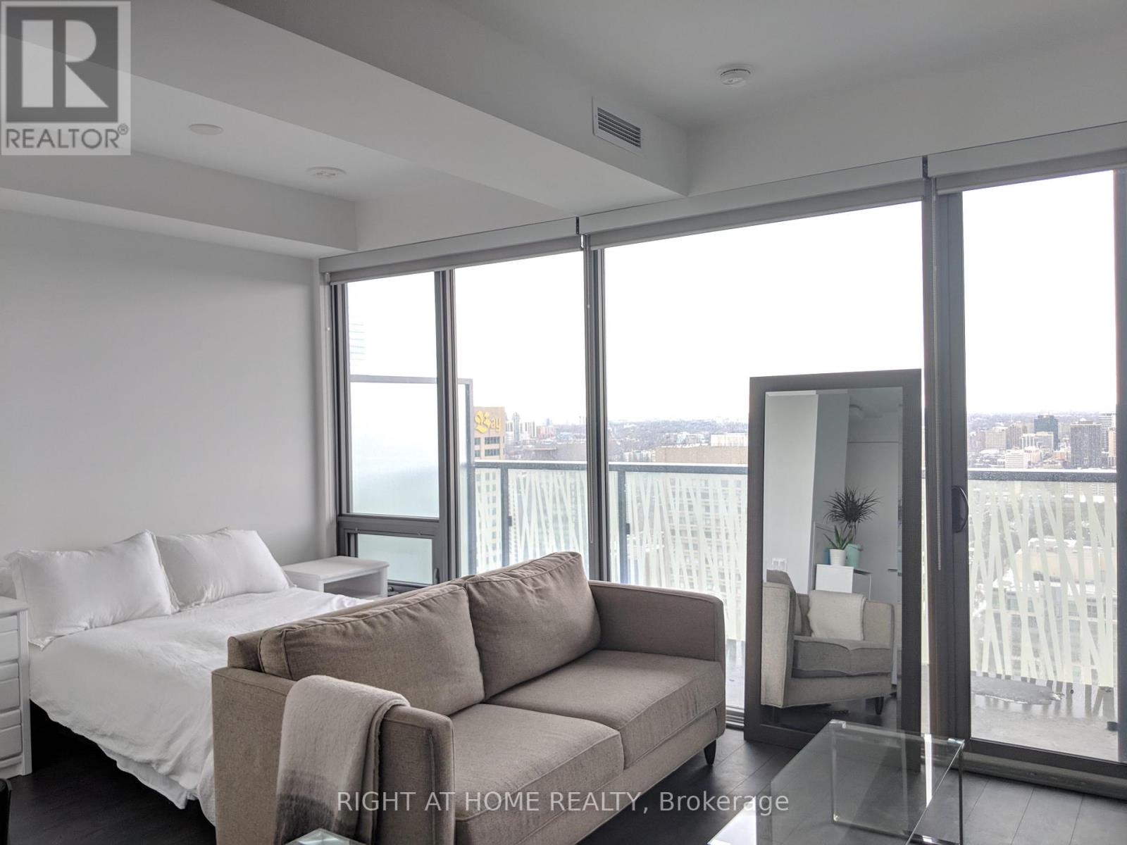 4310 - 50 Charles Street E, Toronto, Ontario M4Y 0C3 - Photo 6 - C12549902