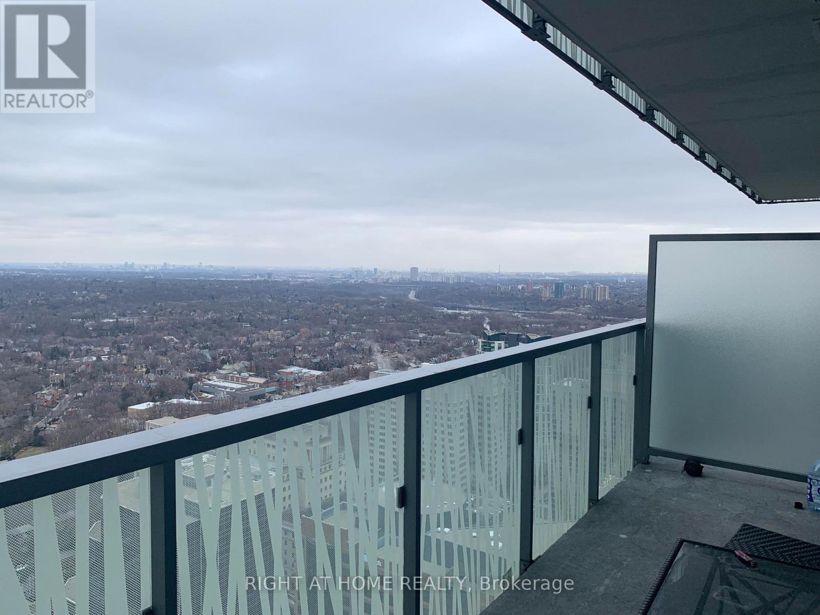 4310 - 50 Charles Street E, Toronto, Ontario M4Y 0C3 - Photo 9 - C12549902