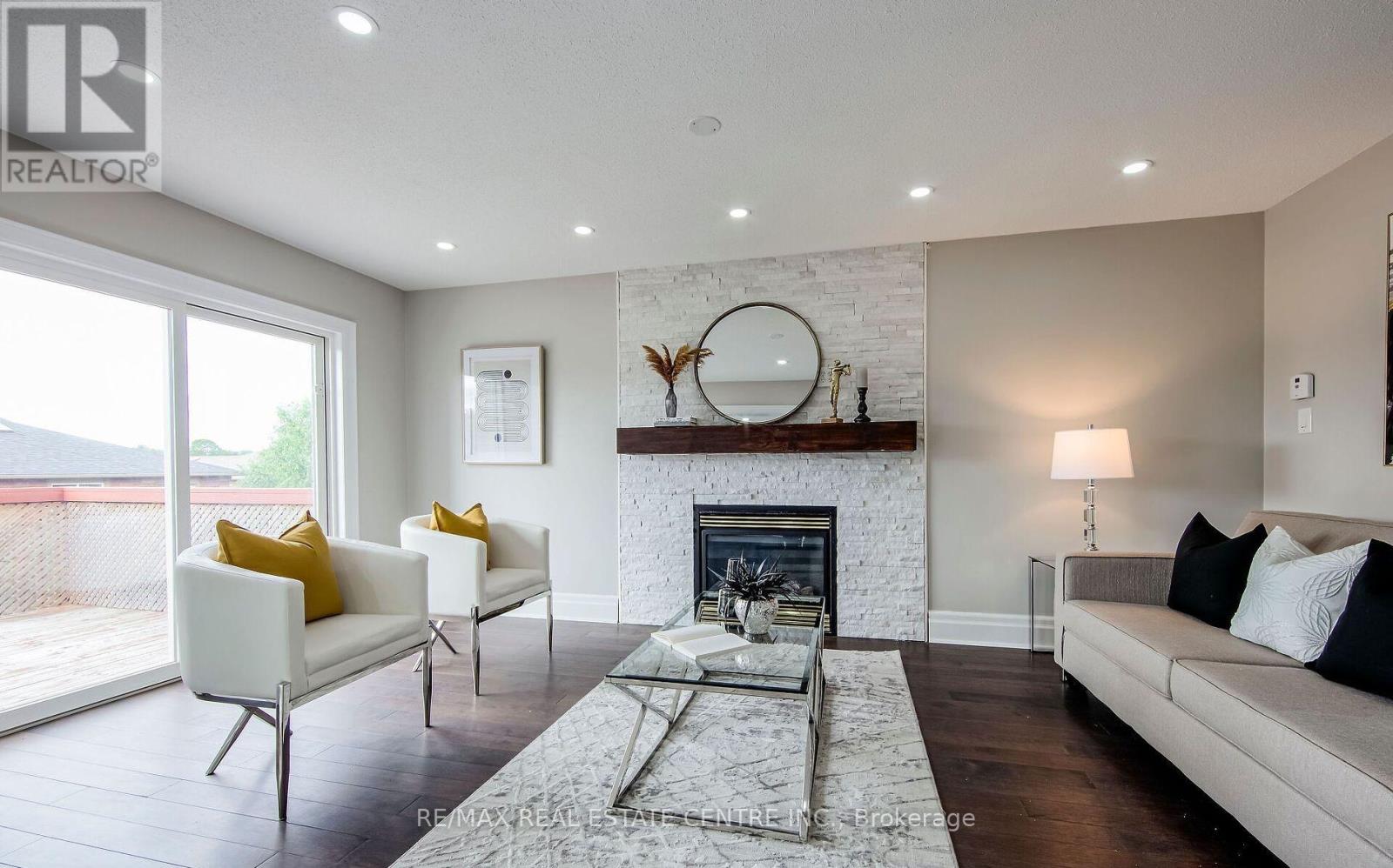 11 Priscilla's Place, Barrie, Ontario L4N 5X4 - Photo 10 - S12549888