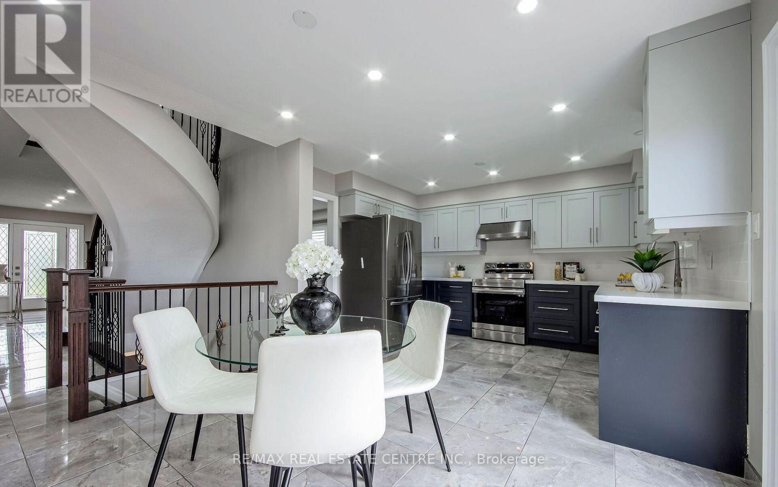 11 Priscilla's Place, Barrie, Ontario L4N 5X4 - Photo 13 - S12549888