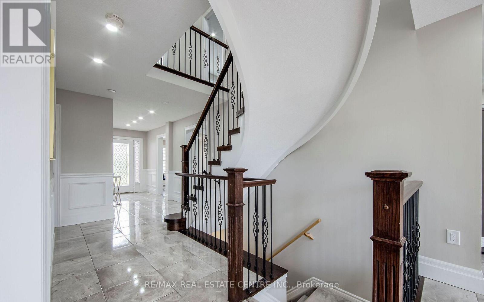 11 Priscilla's Place, Barrie, Ontario L4N 5X4 - Photo 15 - S12549888