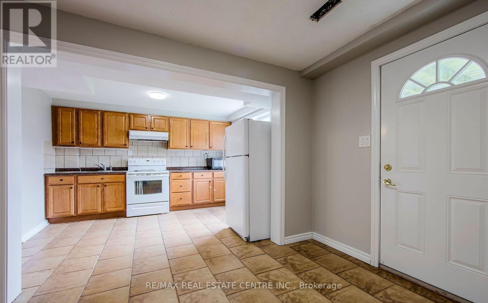 11 Priscilla's Place, Barrie, Ontario L4N 5X4 - Photo 30 - S12549888