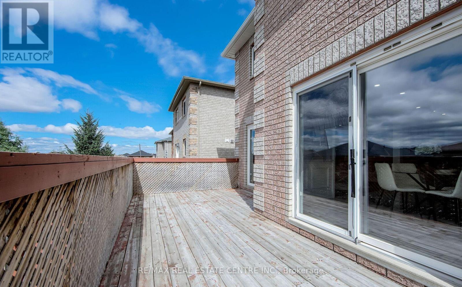 11 Priscilla's Place, Barrie, Ontario L4N 5X4 - Photo 36 - S12549888