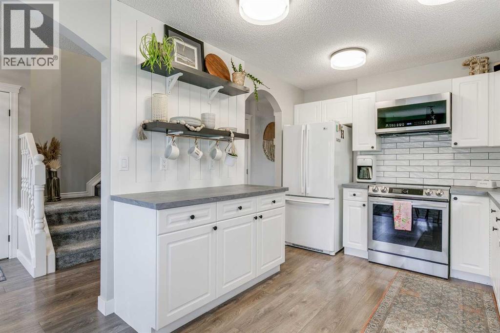 179 Crystal Shores Grove W, Okotoks, Alberta  T1S 1Y2 - Photo 8 - A2269991