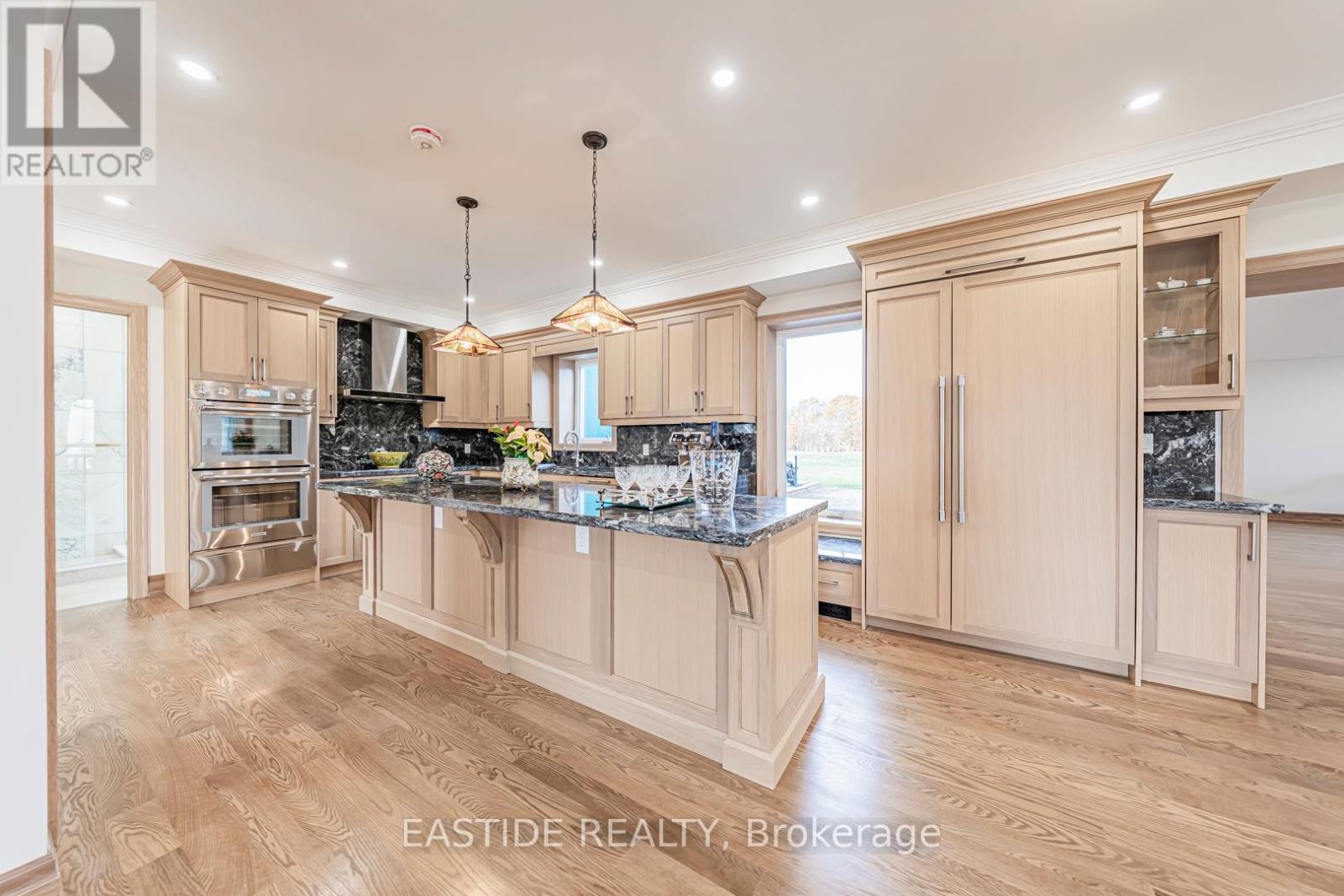 5255 Philp Road, Lincoln, Ontario L3J 2E8 - Photo 16 - X12549882