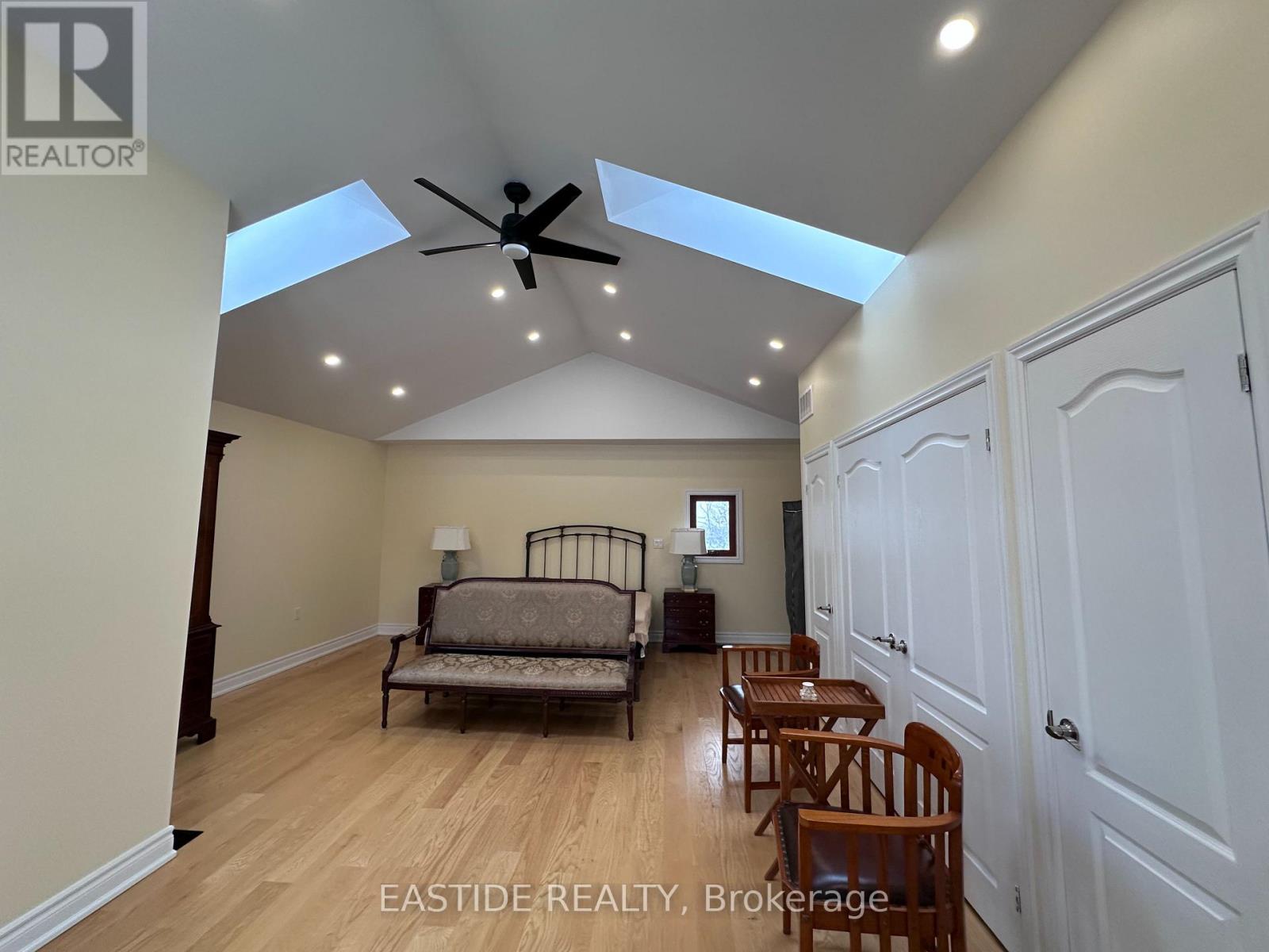 5255 Philp Road, Lincoln, Ontario L3J 2E8 - Photo 35 - X12549882