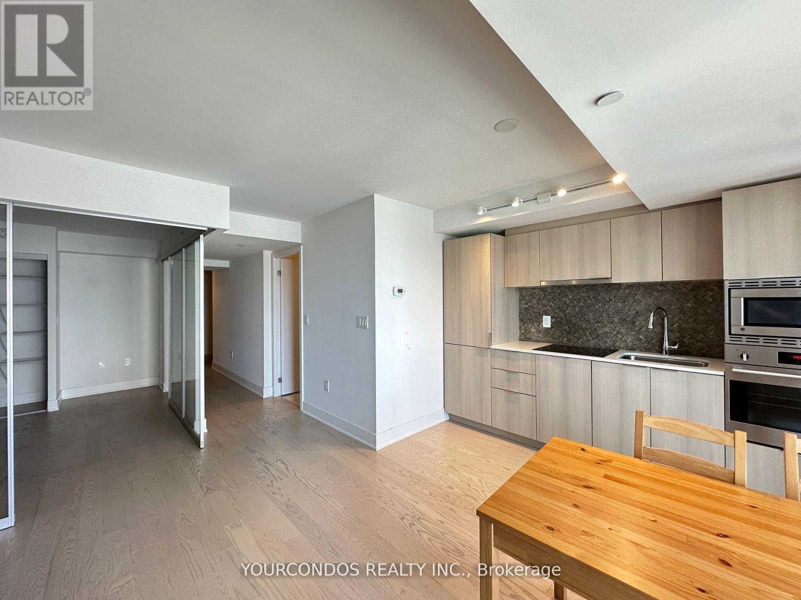 2503 - 955 Bay Street, Toronto, Ontario M5S 0C6 - Photo 9 - C12549910