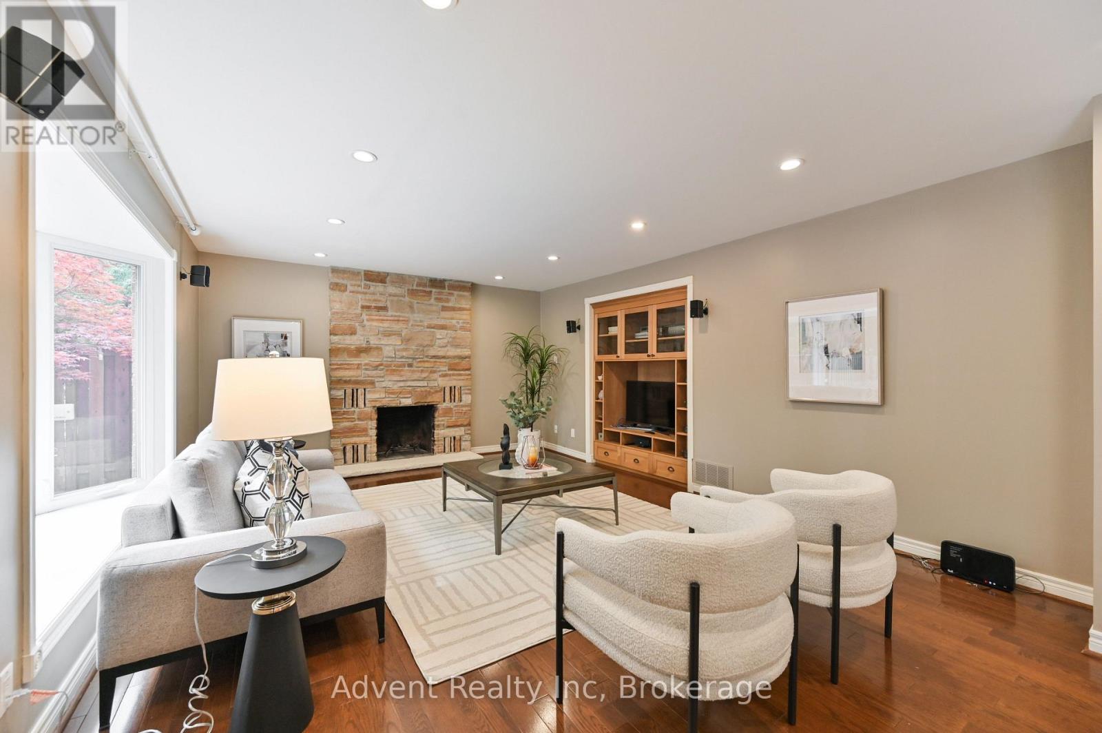 28 Delhi Crescent, Markham, Ontario L3R 4J6 - Photo 12 - N12549912