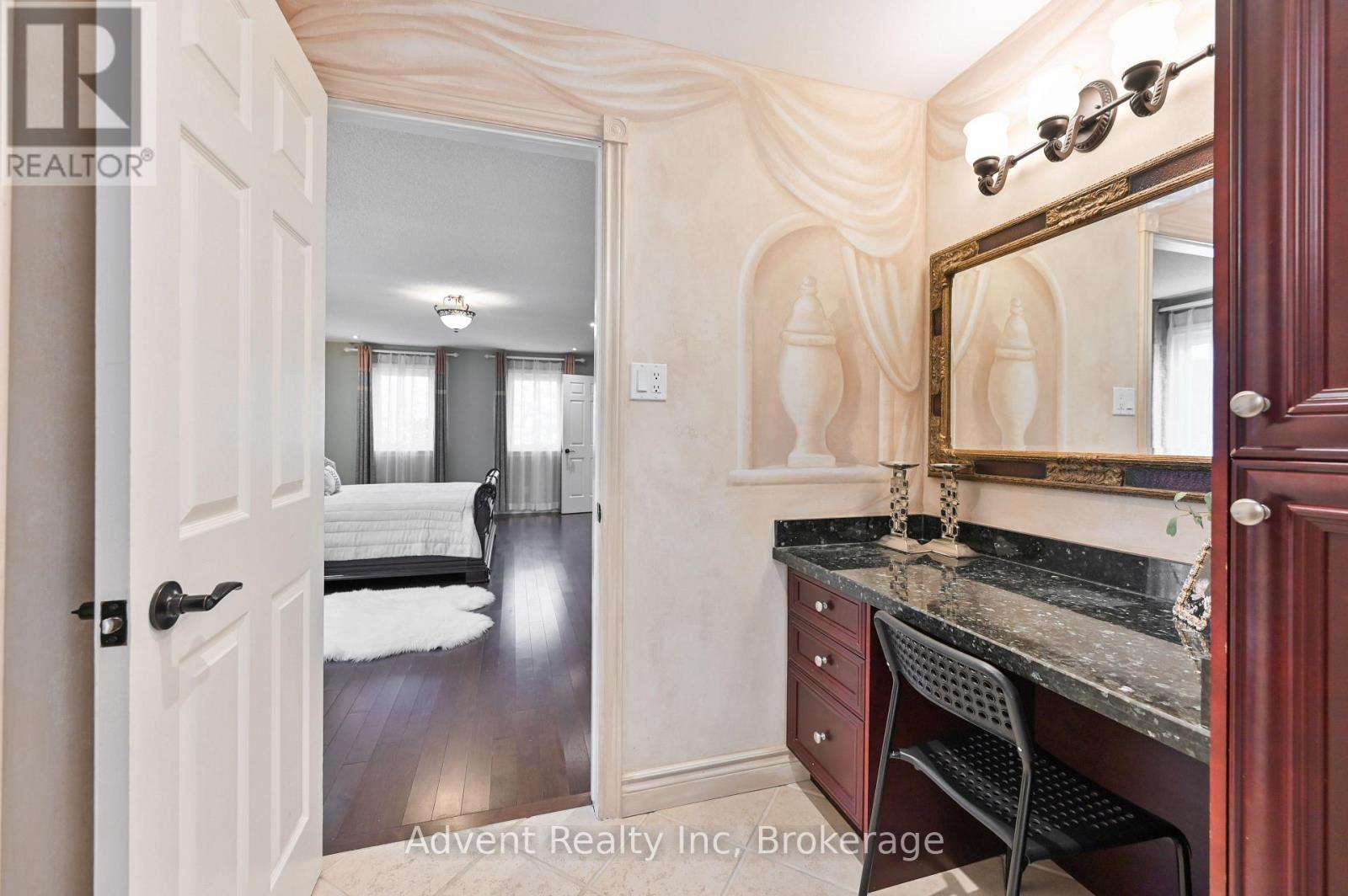 28 Delhi Crescent, Markham, Ontario L3R 4J6 - Photo 20 - N12549912