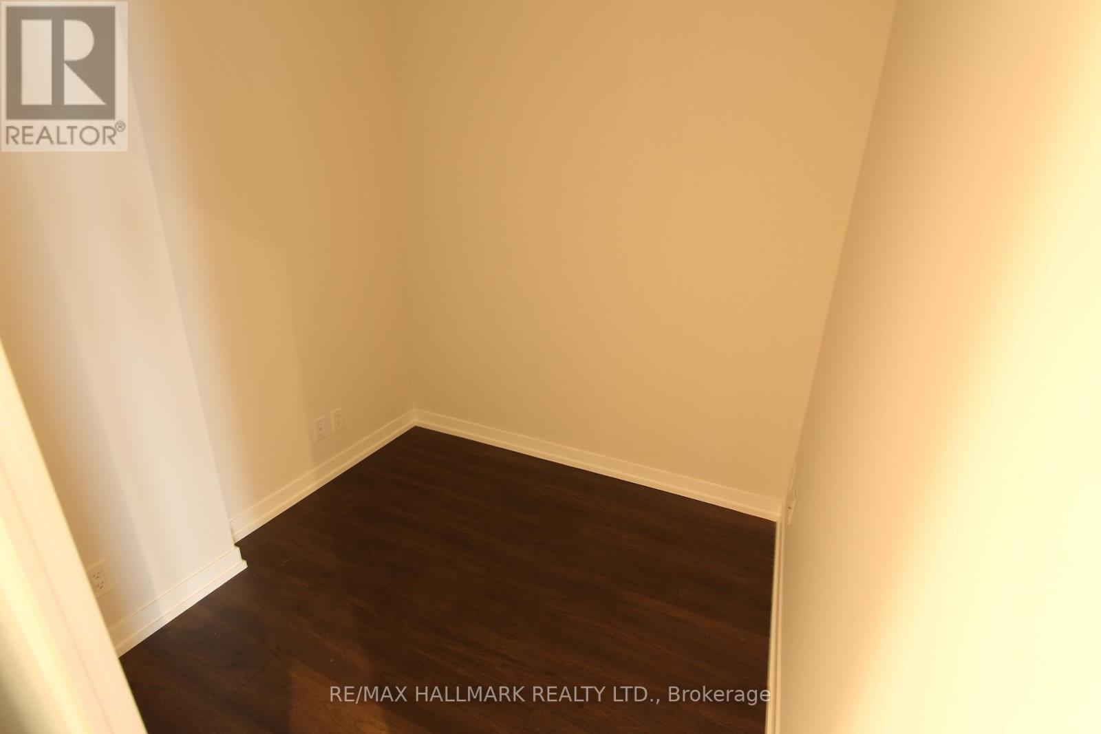 4009 - 5 Buttermill Avenue, Vaughan, Ontario L4K 0J5 - Photo 11 - N12549914
