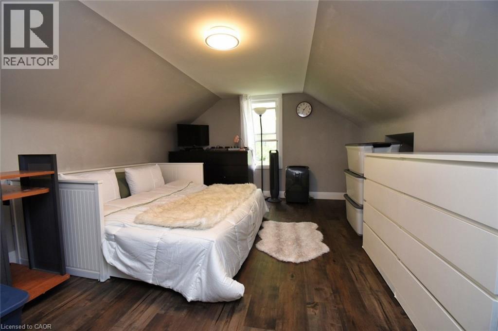 339 Melvin Avenue, Hamilton, Ontario L8H 2K6 - Photo 14 - 40745934