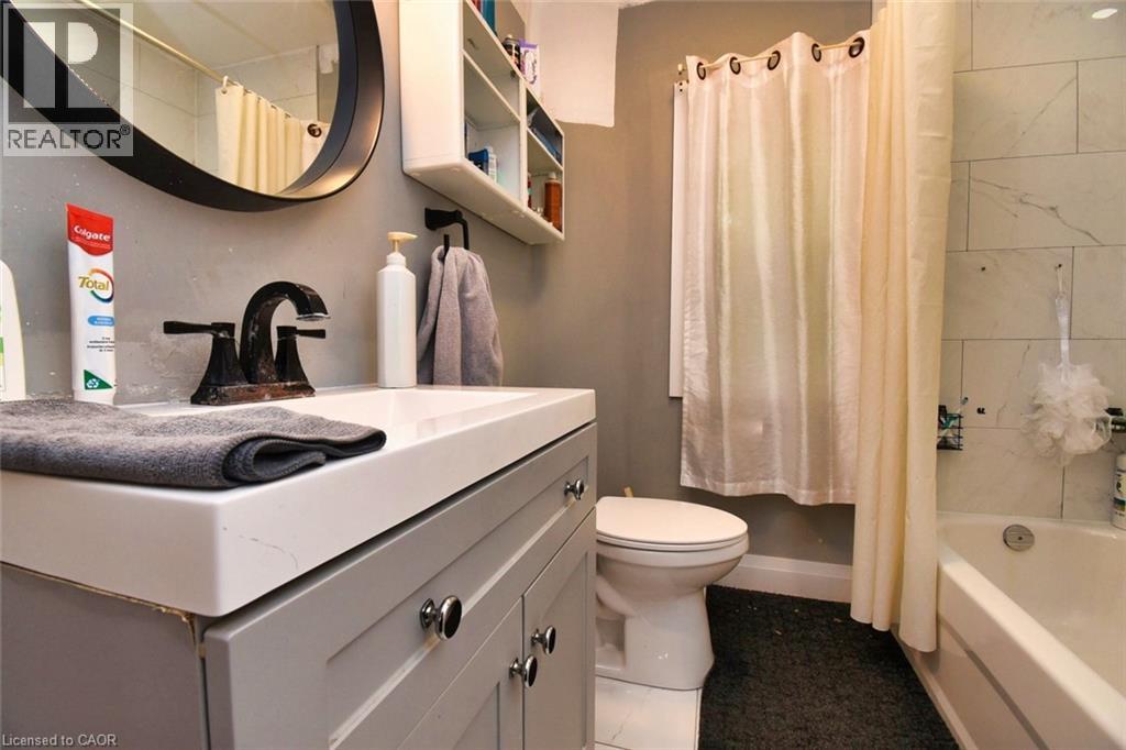 339 Melvin Avenue, Hamilton, Ontario L8H 2K6 - Photo 18 - 40745934