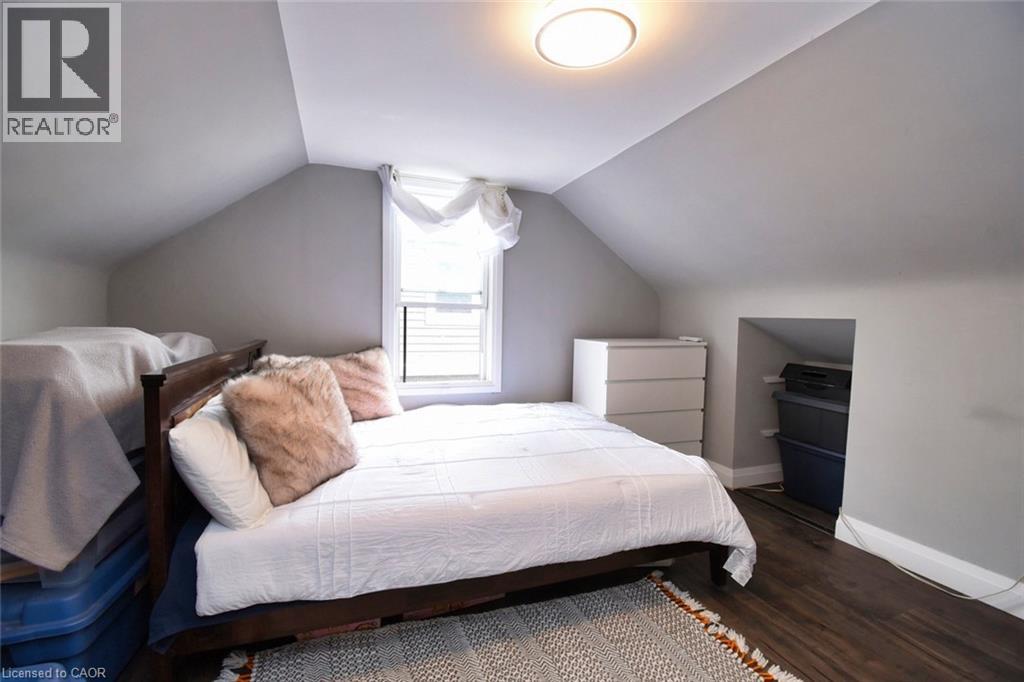 339 Melvin Avenue, Hamilton, Ontario L8H 2K6 - Photo 15 - 40745934