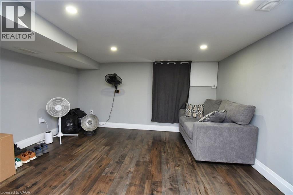 339 Melvin Avenue, Hamilton, Ontario L8H 2K6 - Photo 24 - 40745934