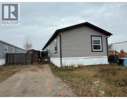 109 Card Crescent Timberlea, Fort McMurray, Ca