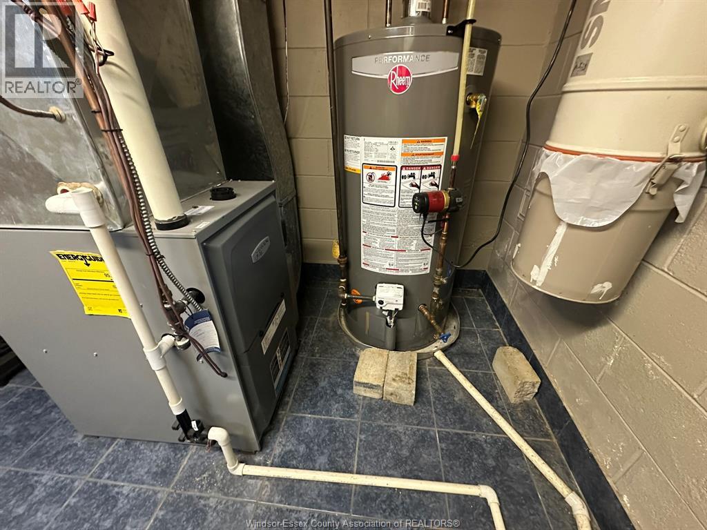 3748 Ouellette Avenue, Windsor, Ontario N9E 3M7 - Photo 41 - 25028898