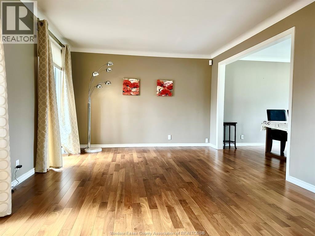 3748 Ouellette Avenue, Windsor, Ontario N9E 3M7 - Photo 8 - 25028898