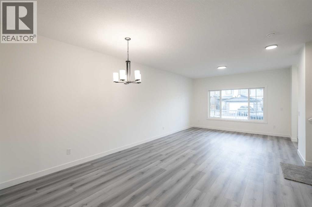 51 Baysprings Terrace Sw, Airdrie, Alberta  T4B 4A7 - Photo 4 - A2266125