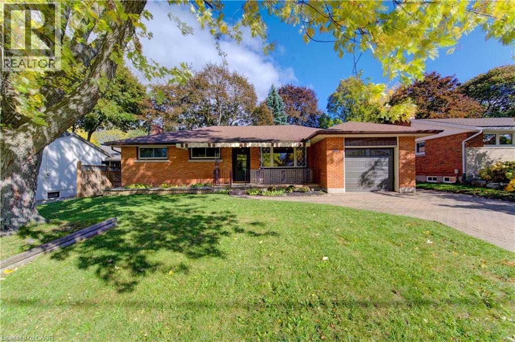 88 ELLIS Crescent S, Waterloo, Ontario