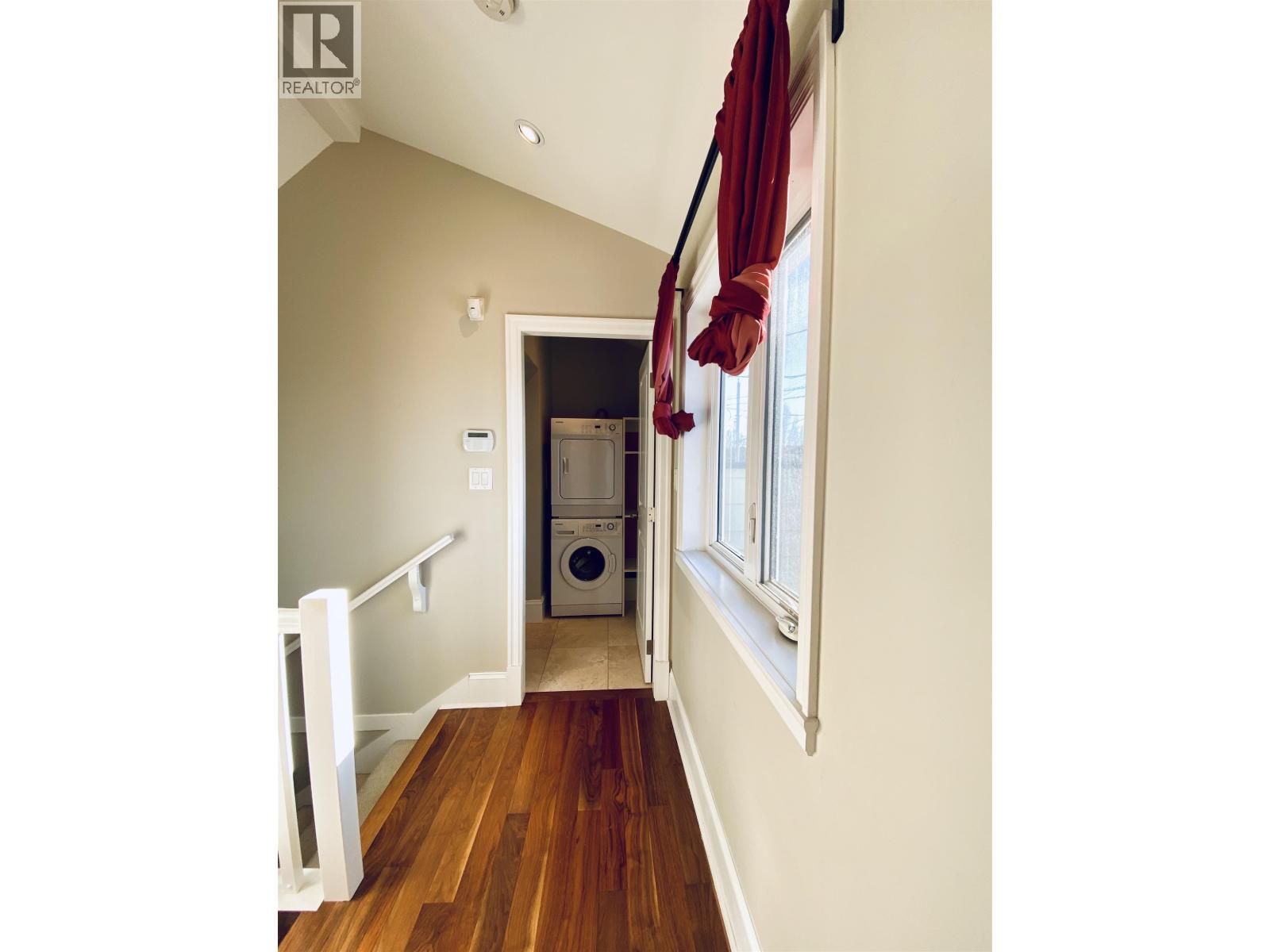 Laneway House 2xx W 46 Street, Vancouver, British Columbia  V5Y 2X3 - Photo 10 - R3067759