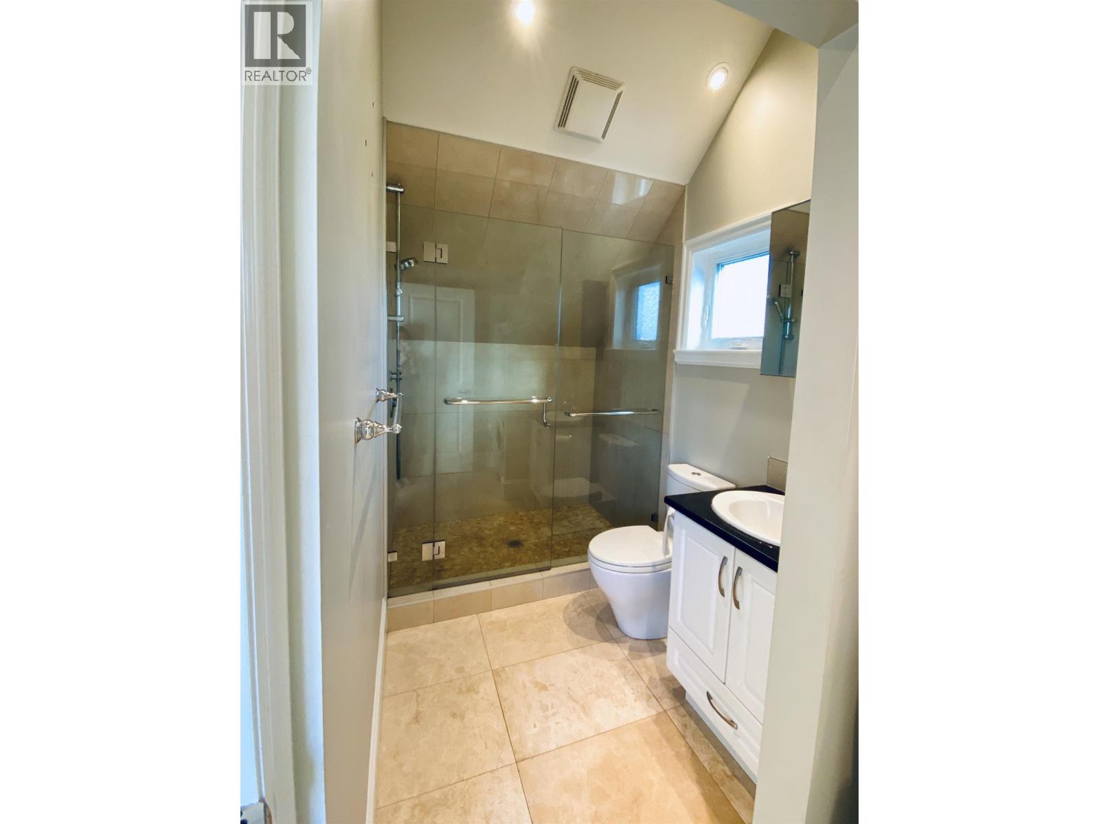 Laneway House 2xx W 46 Street, Vancouver, British Columbia  V5Y 2X3 - Photo 12 - R3067759