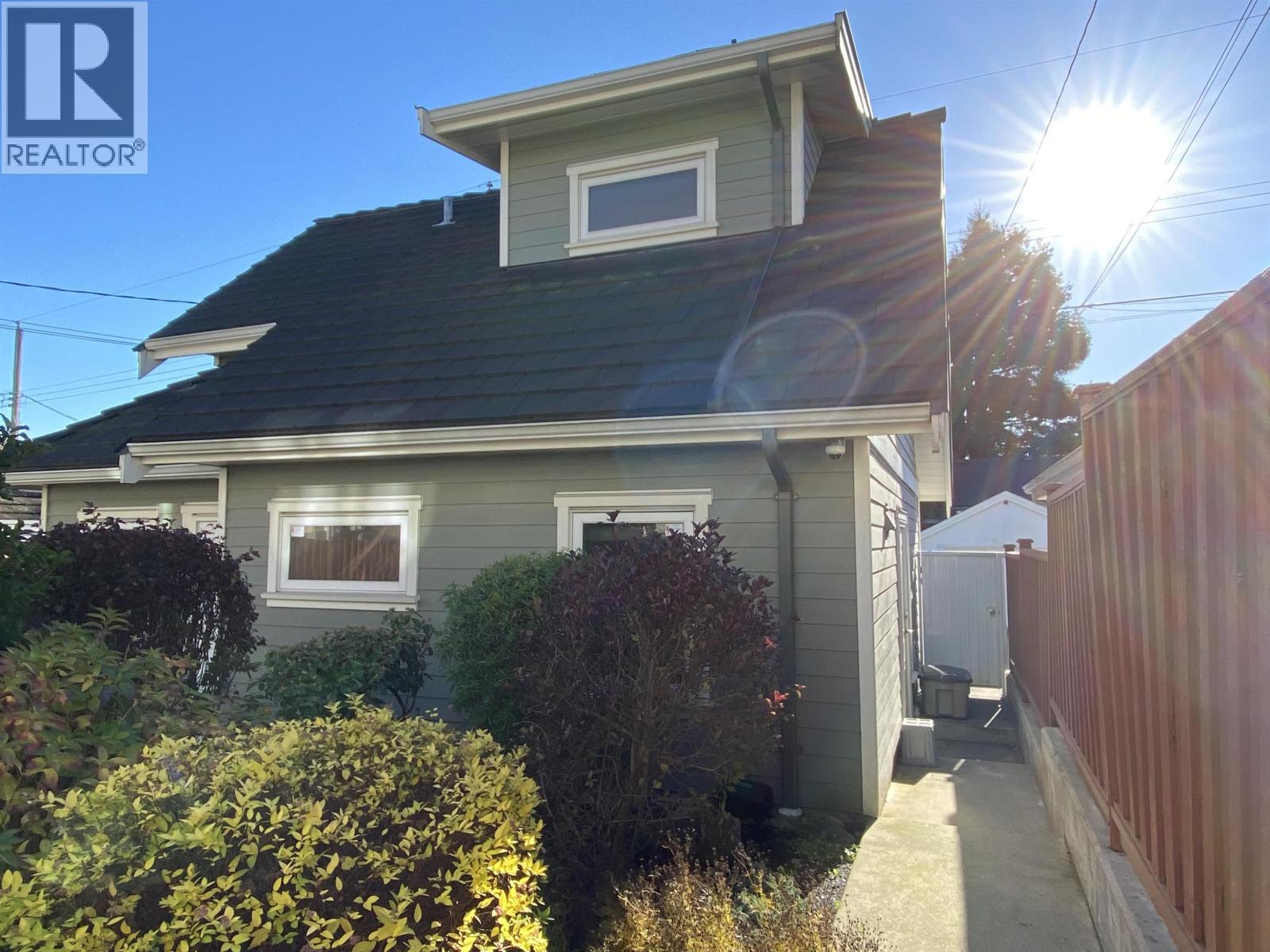 Laneway House 2xx W 46 Street, Vancouver, British Columbia  V5Y 2X3 - Photo 3 - R3067759