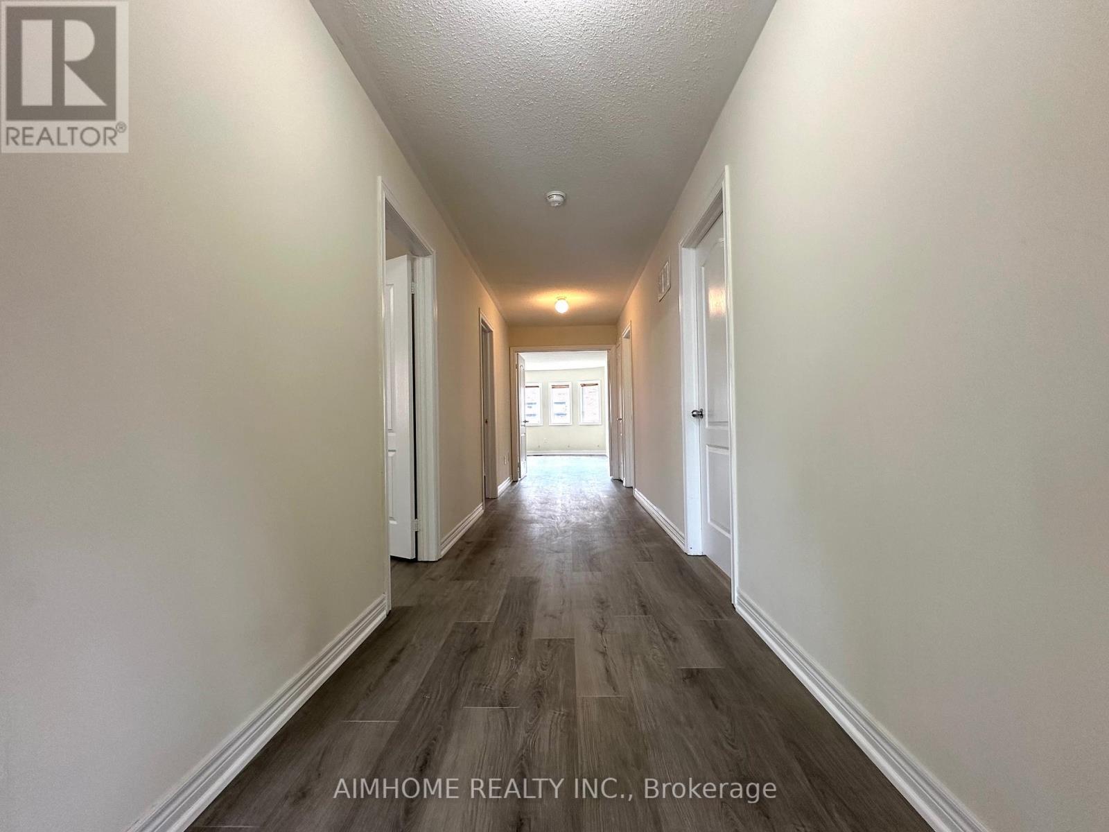 1171 Mctavish Drive, Newmarket, Ontario  L3X 0A8 - Photo 31 - N12549916