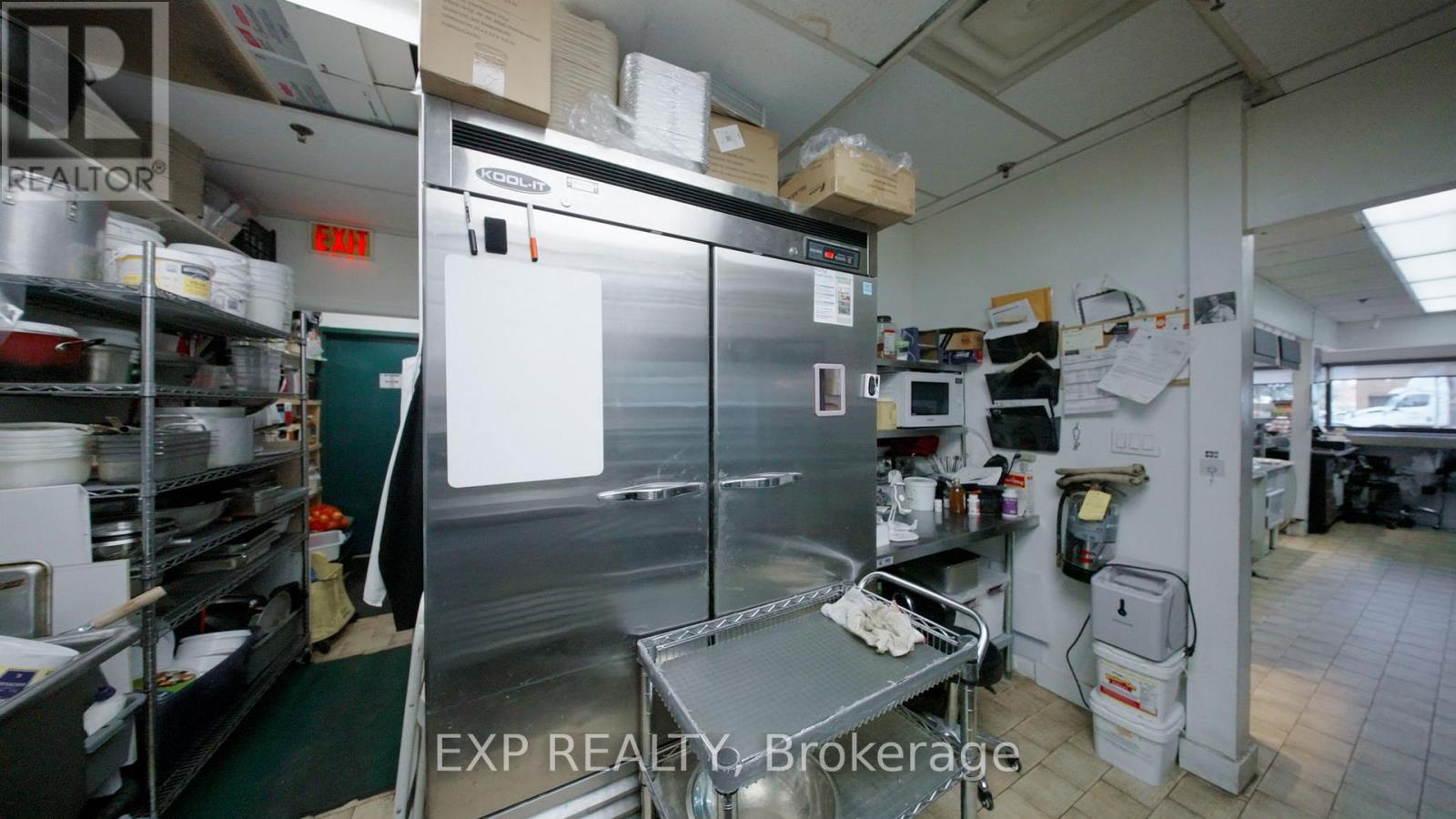 4 - 146 Citation Drive, Vaughan, Ontario L4K 2S8 - Photo 12 - N12549918